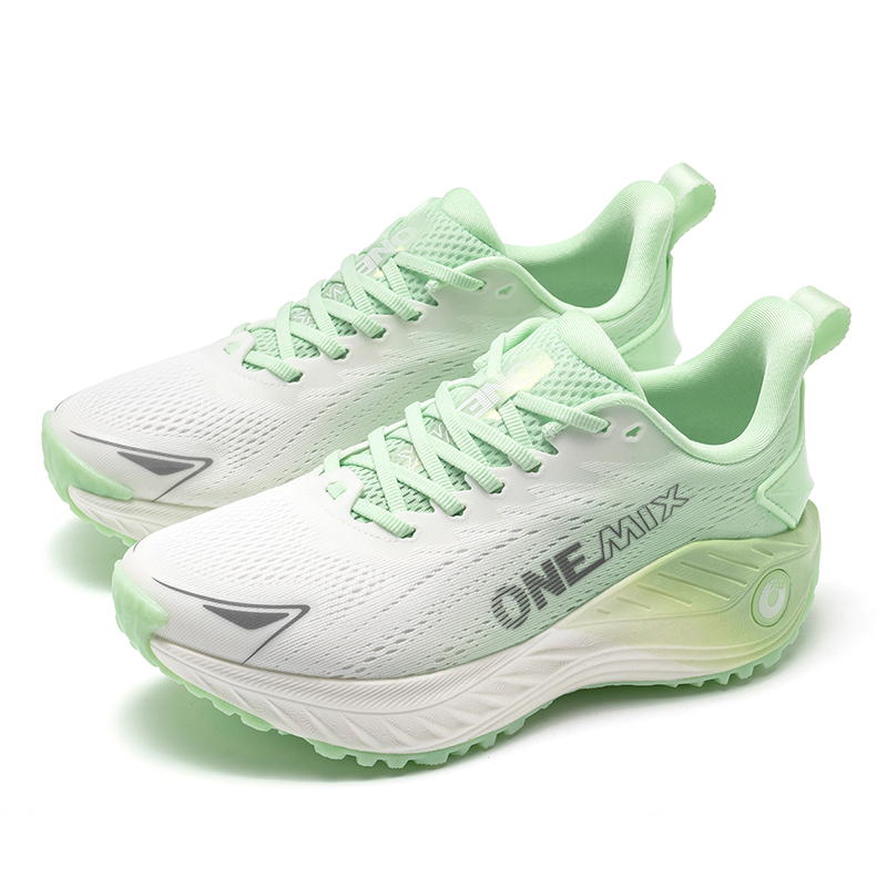 ONEMIX Ademende casual hardloo - Trail Mix recensie en prijs